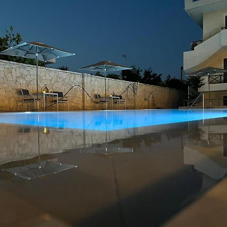 Nancy - Chara Apartments การ์เตรอส ภายนอก รูปภาพ