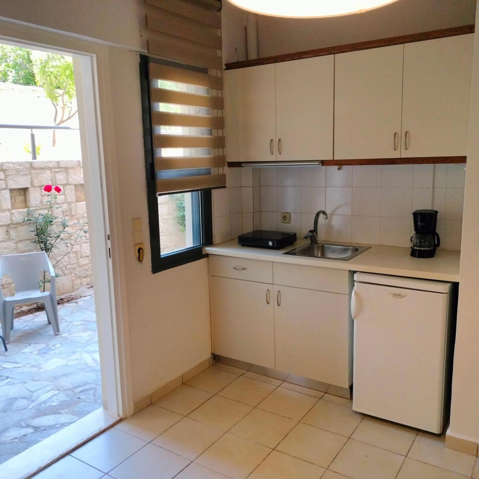 Nancy - Chara Apartments การ์เตรอส ภายนอก รูปภาพ
